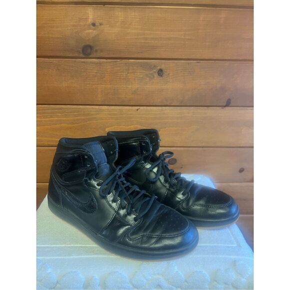 Nike Jordan 1 Retro Black Gum Sz 10 555088-020 - Picture 1 of 8